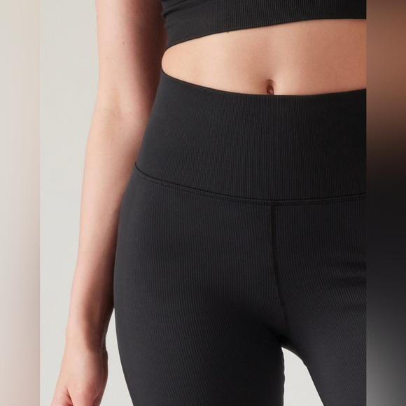 *NWOT* ATHLETA Aurora Seamless 7" Short - Picture 3 of 6